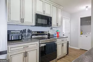 212 Hilltop Cir, Valdosta, GA 31602 - Photo 9