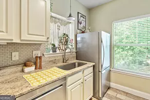 512 Las Brasis Ct, Peachtree City, GA 30269 - Photo 15