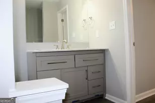 2640 Field Spring Dr, Lithonia, GA 30058 - Photo 9