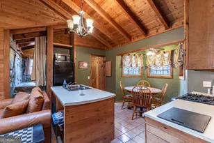 256 Nantahala Pass Rd, Blue Ridge, GA 30513 - Photo 17