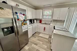 276 Circle Dr, Midway, GA 31320 - Photo 13