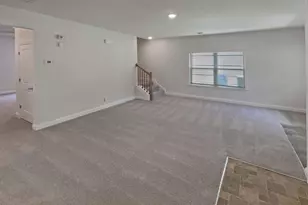 6271 Hickory Ln Cir, Union City, GA 30291 - Photo 7