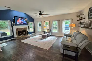 635 Ridgemont Dr, Fayetteville, GA 30215 - Photo 13