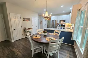 635 Ridgemont Dr, Fayetteville, GA 30215 - Photo 11