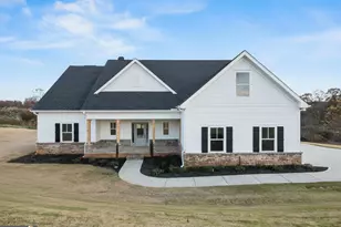 323 Sweetgrass Dr, Demorest, GA 30535 - Photo 1