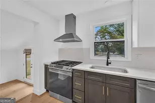 1265 Calhoun Ave, East Point, GA 30344 - Photo 11