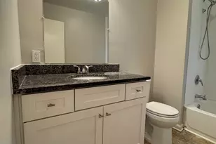 2720 Dearwood Dr SW, Atlanta, GA 30315 - Photo 9