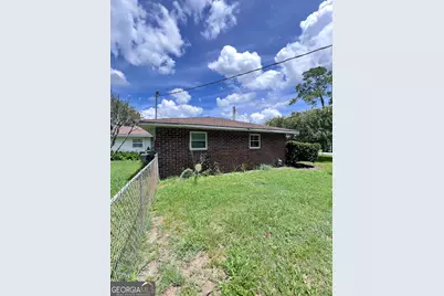 304 Butler Drive, Brunswick, GA 31523 - Photo 3