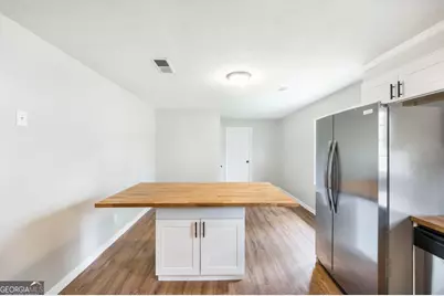 702 Magnolia Drive, Dublin, GA 31021 - Photo 13