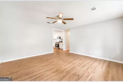 702 Magnolia Drive, Dublin, GA 31021 - Photo 7