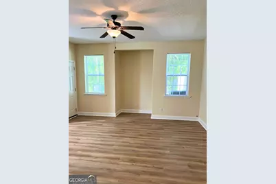 820 E Davis Avenue, Kingsland, GA 31548 - Photo 11