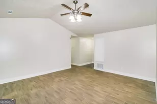 420 Rosehill Dr, McDonough, GA 30253 - Photo 5