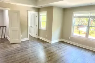 731 Scales St, Griffin, GA 30224 - Photo 15