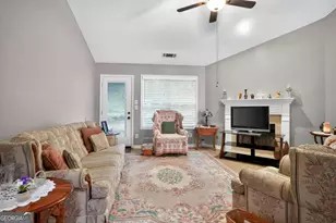 932 Creek Bottom Rd, Loganville, GA 30052 - Photo 13