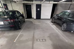 304 W Jones St, Savannah, GA 31401 - Photo 5