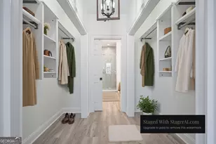 304 W Jones St, Savannah, GA 31401 - Photo 9