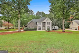 210 Gaelic Way, Tyrone, GA 30290 - Photo 3