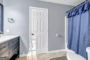 5806 Highgrove Dr, Atlanta, GA 30349 - Photo 9