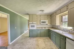 5190 Paul Cir SW, Conyers, GA 30094 - Photo 9