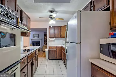 230 Stornoway Drive #6, Clayton, GA 30525 - Photo 23