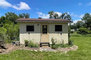 57 E Dogwood Dr, Jacksonville, GA 31544 - Photo 9