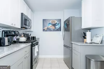 215 Piedmont Avenue NE, Atlanta, GA 30308 - Photo 25