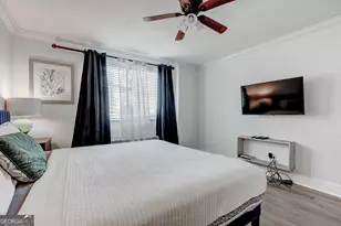 215 Piedmont Ave NE, Atlanta, GA 30308 - Photo 17