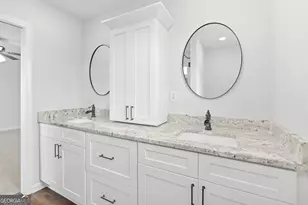 1214 Roxey Maxey Rd, Winder, GA 30680 - Photo 5