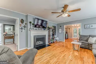 394 Roseway Cir, Summerville, GA 30747 - Photo 3