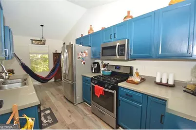 2176 Cold Springs Circle, Lithonia, GA 30058 - Photo 17