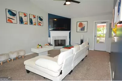 2176 Cold Springs Circle, Lithonia, GA 30058 - Photo 5