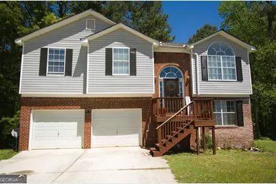 2176 Cold Springs Circle, Lithonia, GA 30058 - Photo 1