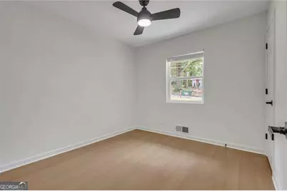 1733 Hollyhock Terrace, Decatur, GA 30032 - Photo 37