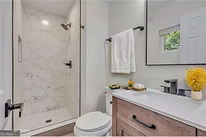 1733 Hollyhock Terrace, Decatur, GA 30032 - Photo 9