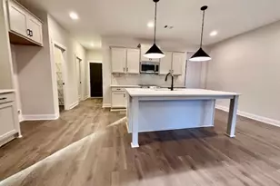 213 Perkins Place Dr, Hogansville, GA 30230 - Photo 3