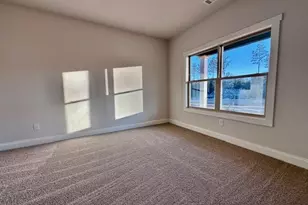 210 Perkins Place Dr, Hogansville, GA 30230 - Photo 13