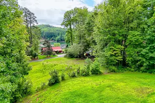 1060 Chatuge Village Cir, Hayesville, NC 28904 - Photo 17