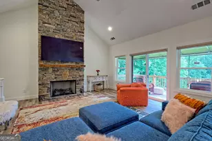 1060 Chatuge Village Cir, Hayesville, NC 28904 - Photo 39