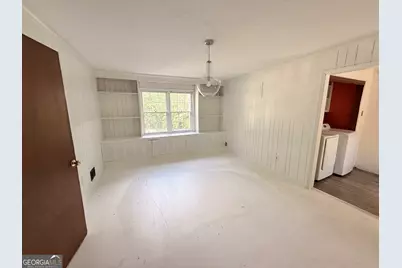 1270 Pine Knoll Lane NE, Conyers, GA 30013 - Photo 9