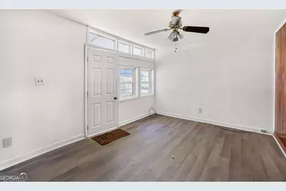 138 Main Street, Sharpsburg, GA 30277 - Photo 7