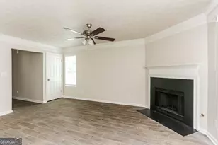 6621 Ivy Log Dr, Austell, GA 30168 - Photo 3