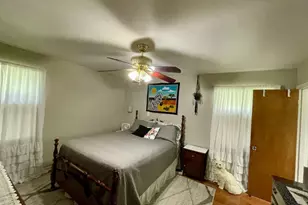 803 E Barnard St, Glennville, GA 30427 - Photo 19