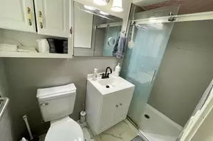 803 E Barnard St, Glennville, GA 30427 - Photo 21