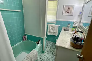 803 E Barnard St, Glennville, GA 30427 - Photo 15