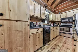 245 Weeks Creek Rd, Blue Ridge, GA 30513 - Photo 9