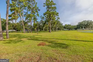 608 Q St, Brunswick, GA 31520 - Photo 17