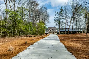 191 E Lakeview Dr NE, Milledgeville, GA 31061 - Photo 3