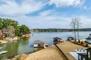 191 E Lakeview Dr NE, Milledgeville, GA 31061 - Photo 9