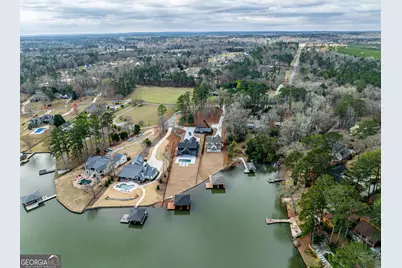 191 E Lakeview Drive NE #B, Milledgeville, GA 31061 - Photo 15