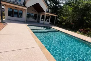 191 E Lakeview Dr NE, Milledgeville, GA 31061 - Photo 1